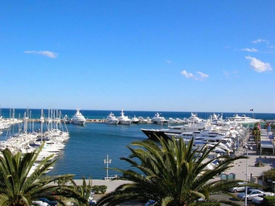 Vue Mer, 5min A Pied De La Plage, Parking Prive Appartement