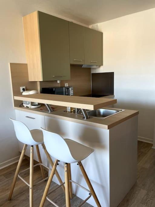 Vue Mer, 5min A Pied De La Plage, Parking Prive Appartement *